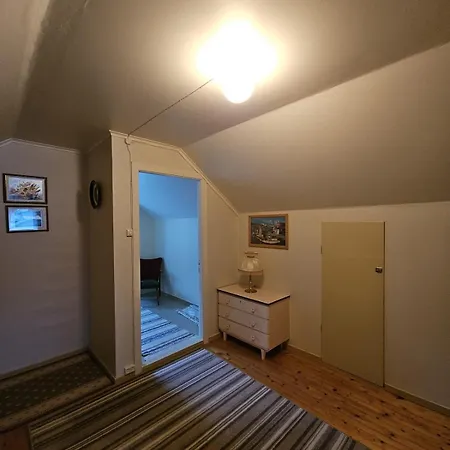 Family House With Sea View Sennesvik